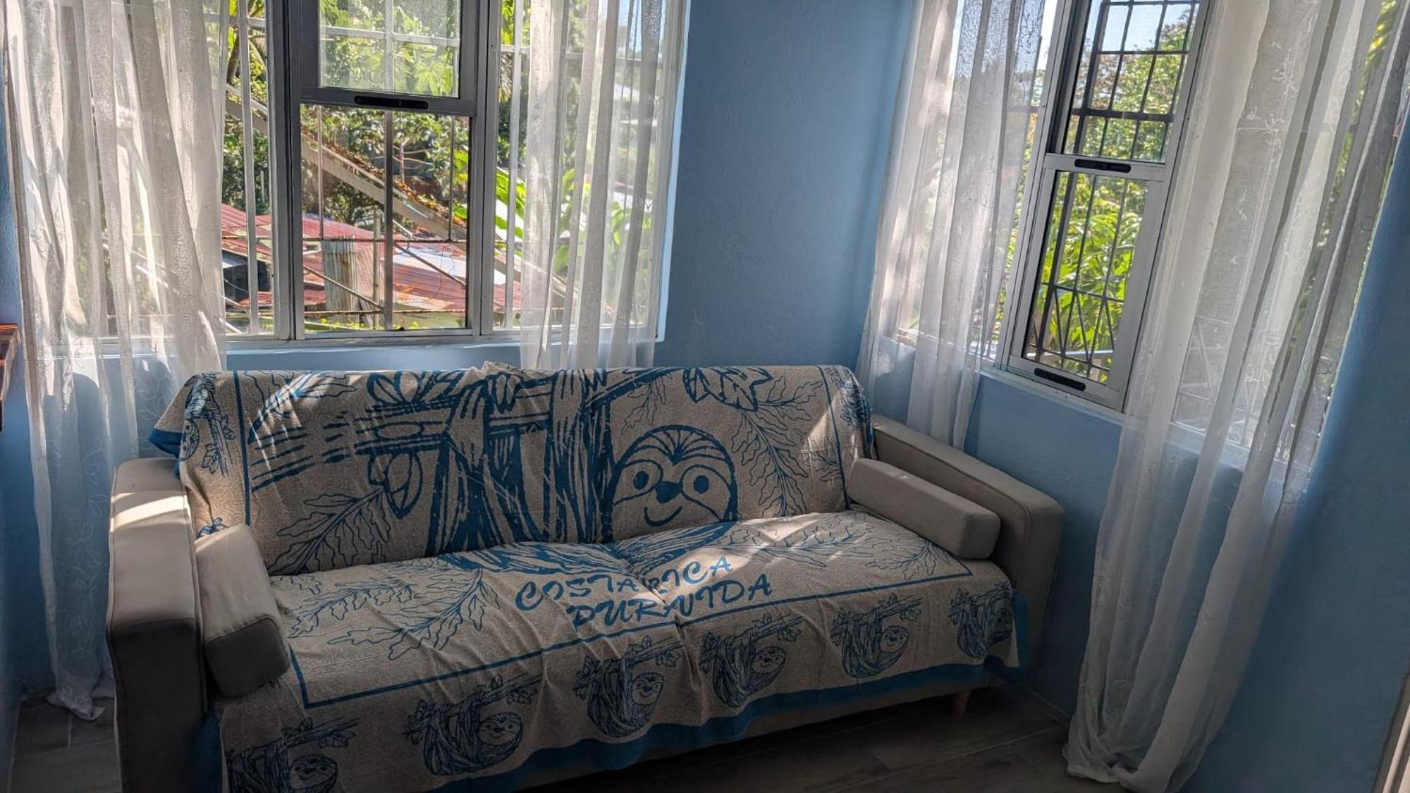 Peace Of Paradise Hotel 2*