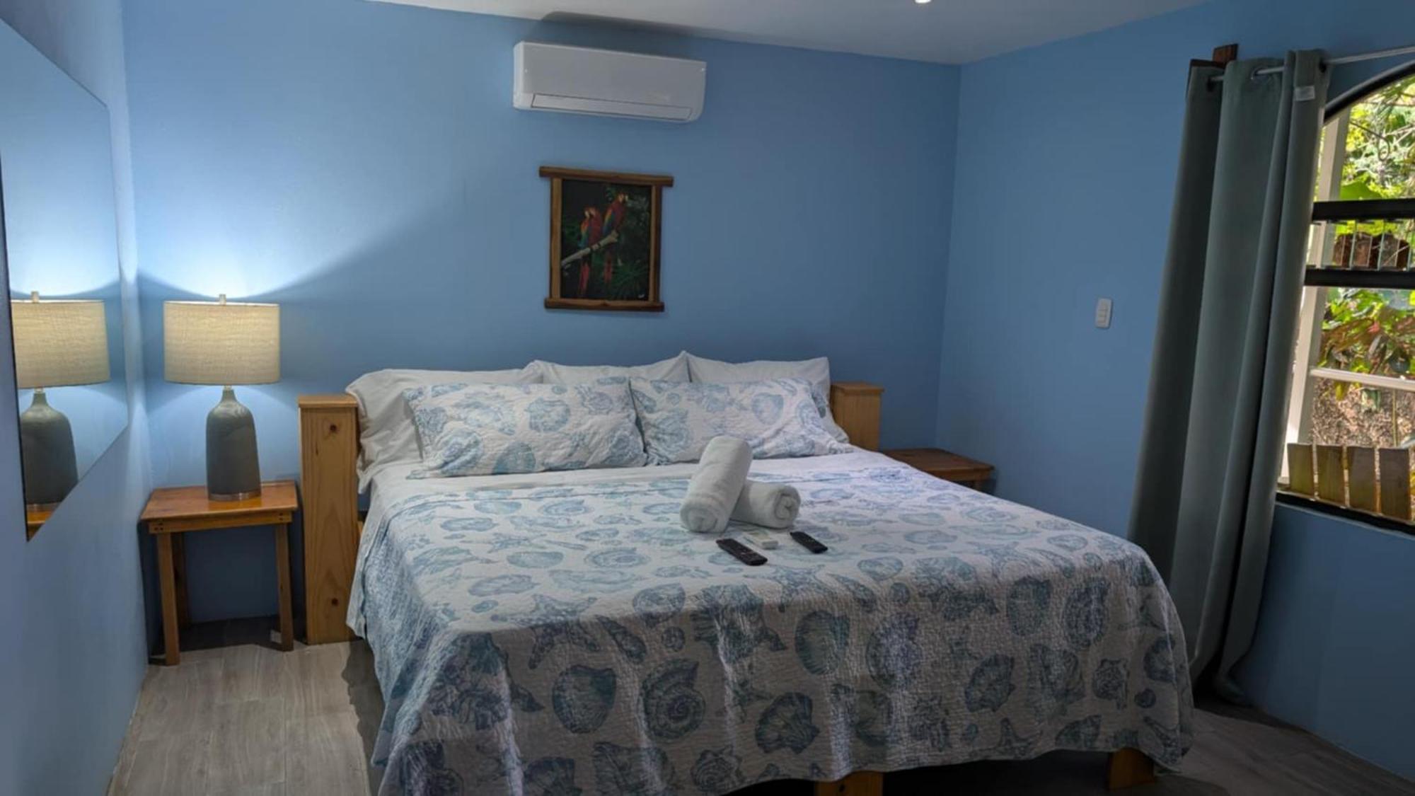 Peace Of Paradise Hotel 2*